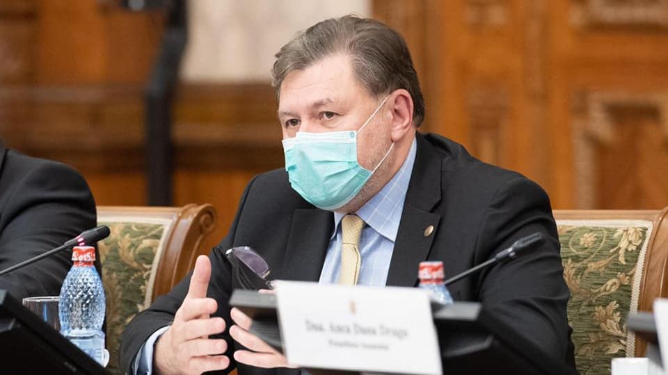 Certificatul COVID, obligatoriu și în România? Anunțul lui Alexandru Rafila