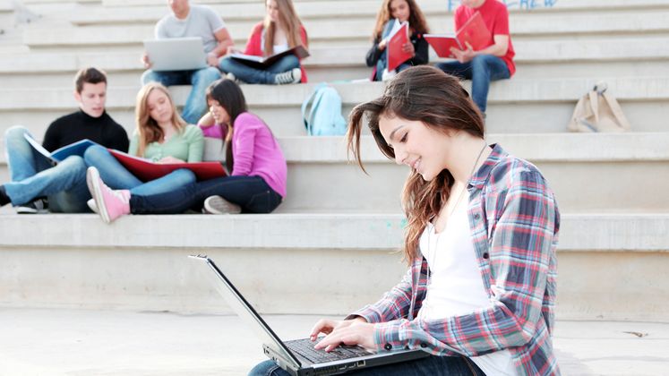 Cum sa te pregatesti pentru viata de student: 3 ponturi pentru a te bucura din plin de experienta academica