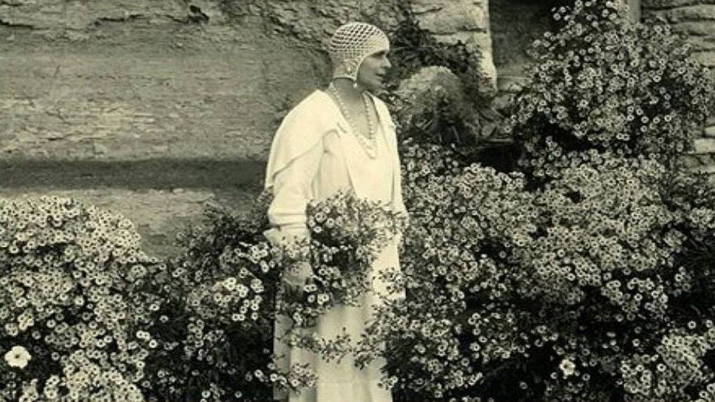 Regina Maria, primul monarh care a facut reclama la parfum. Casa Houbigant va repune pe piata parfumul reginei