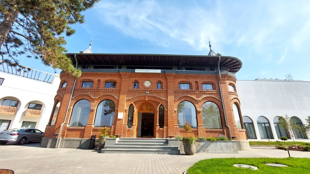Cum arată cel mai nou hotel din România, construit pe proprietatea unui fost mare boier - Imagine 86