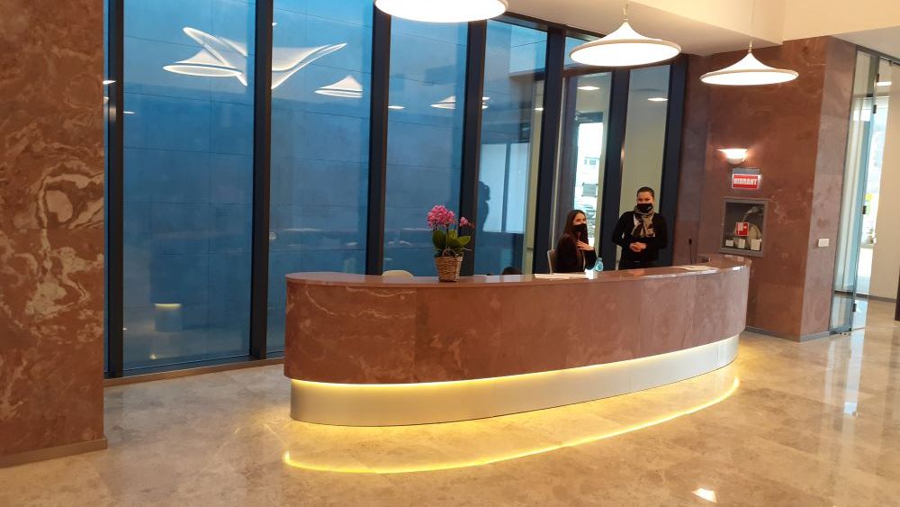 FOTO REPORTAJ în interiorul Enayati Medical City, ”hotelul de lux” pentru vârstnicii din România