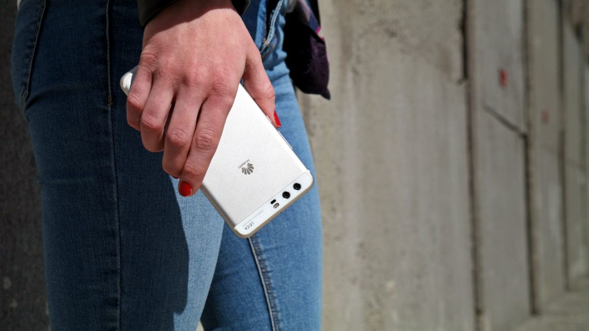 Huawei P10 si P10 Plus: telefoane bune, dar lipsite de curaj