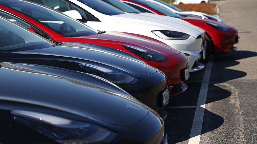 Tesla, blocată de suedezi. De ce nu mai intră mașinile lui Musk în țara scandinavă