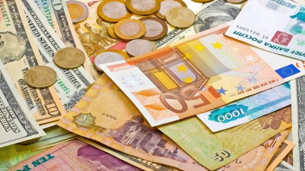 Curs valutar BNR astazi, 11 ianuarie: cursul euro/leu incheie saptamana la un nou maxim istoric