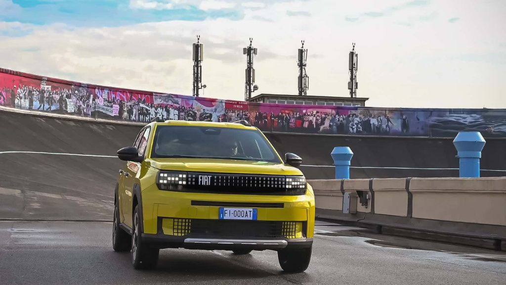 GALERIE FOTO | Toate detaliile despre noul Ford Grande Panda - Imagine 18
