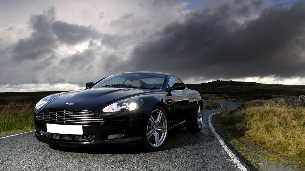 IPO-ul Aston Martin. Oportunitate?