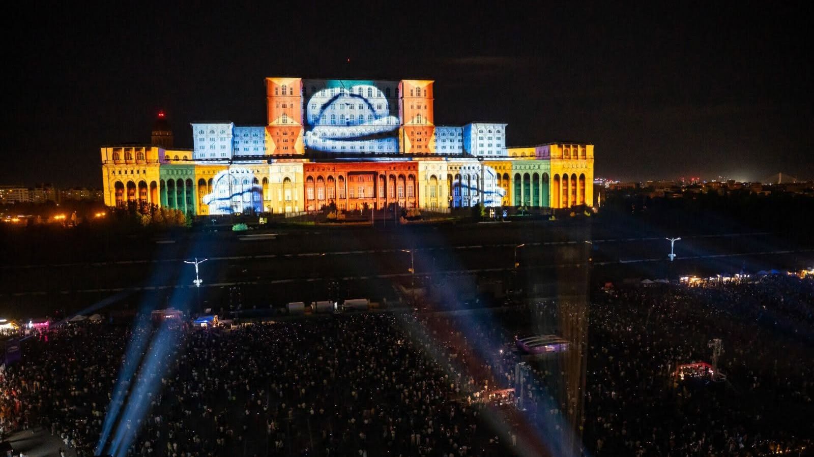Ce să faci în weekendul 19-20 septembrie în București: concerte, sport, video mapping și plimbări gratuite pe Dâmbovița