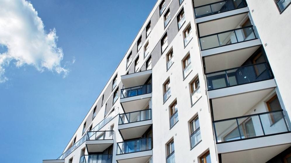 PSD vrea să oblige dezvoltatorii imobiliari să ceară un avans de cel mult 10%