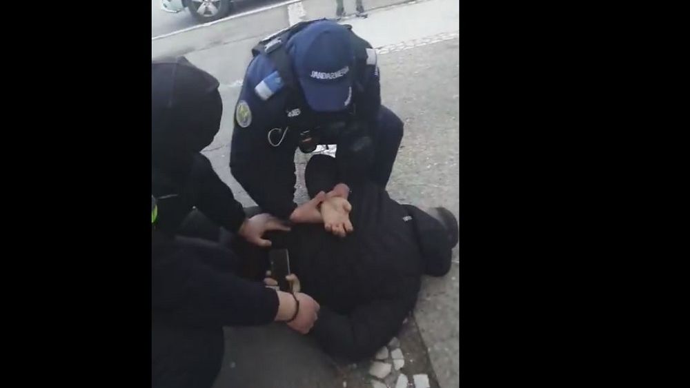 A patra zi de proteste | Un tânăr din Constanța a fost reținut de jandarmi