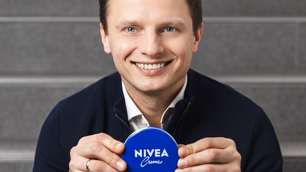 Schimbări la vârful Beiersdorf România, compania care deține brandul Nivea. Cine este noul country manager