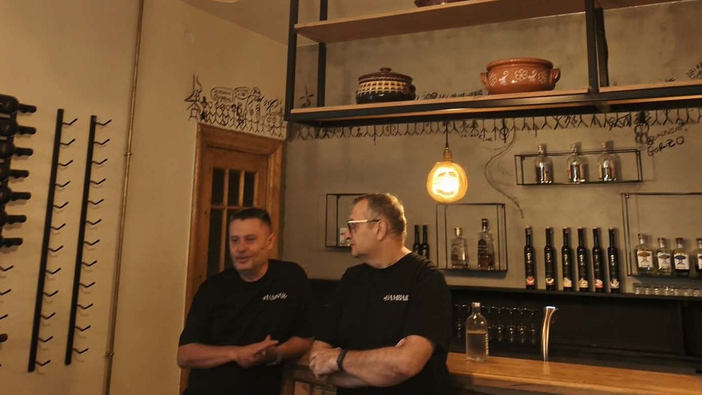 De la Tazz și Profi, direct în Hambar. Doi foști șefi lansează un marketplace online cu produse românești