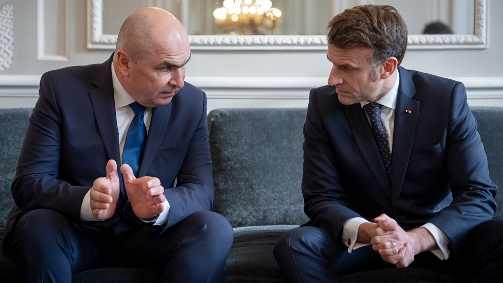 Bolojan, după întâlnirea cu Macron: Am reconfirmat menținerea prezenței militare în România și parteneriatul strategic