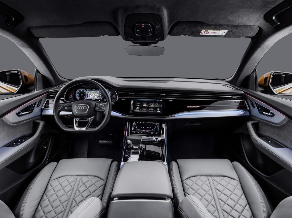 Audi Q8 - Imagine 1
