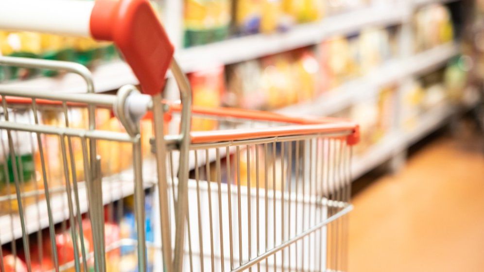 Carrefour: În Franța, consumatorii cumpără tot mai puțin. Chiar și coșul cu alimente de bază este mai mic