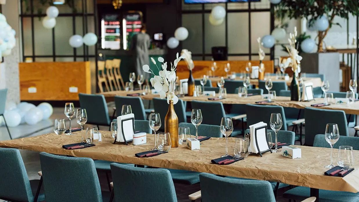 Cum să alegi restaurantul perfect pentru zilele speciale