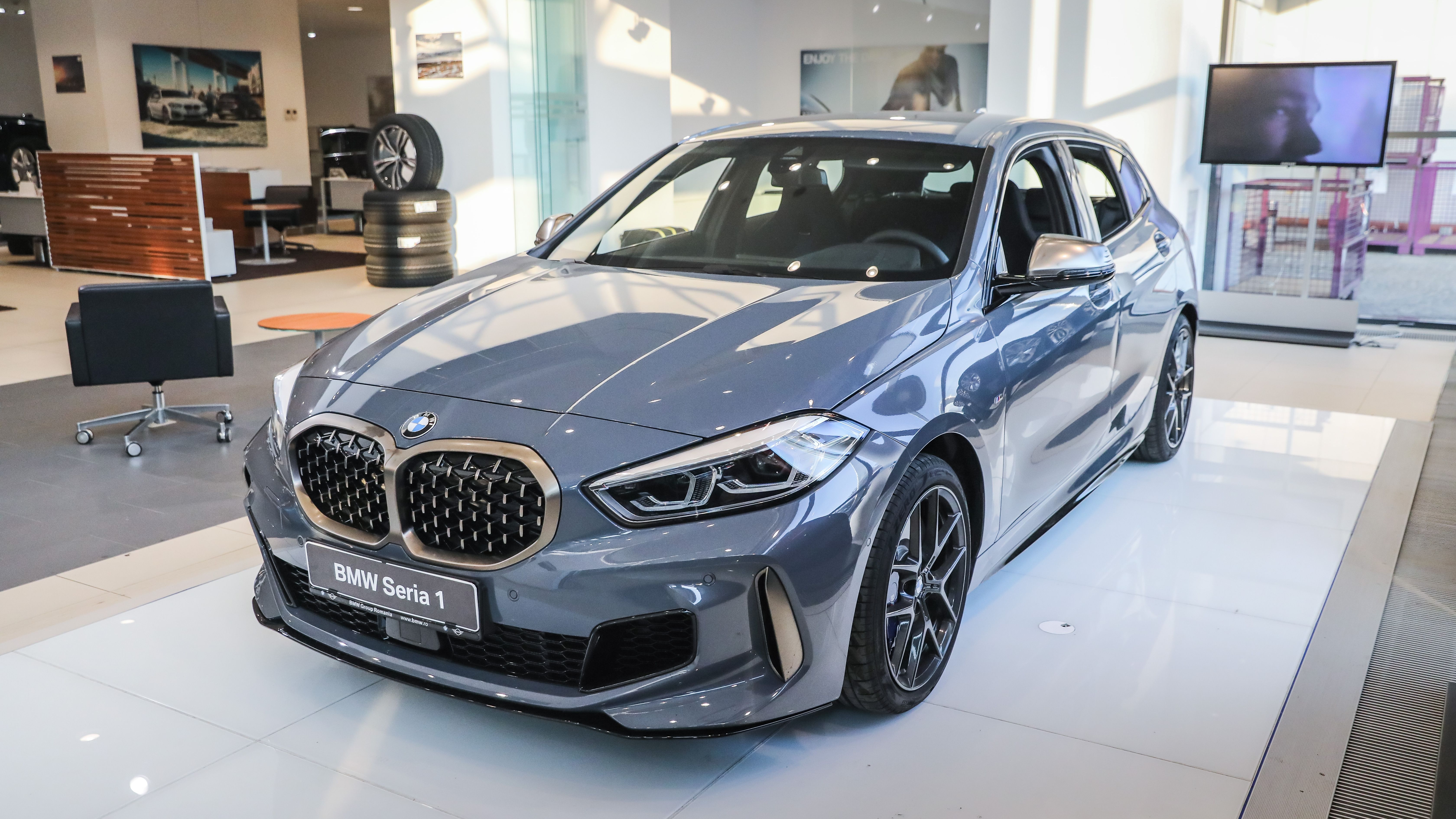 Noul BMW Seria 1 a debutat in Romania. Are un pret de pornire de 27.000 euro cu TVA