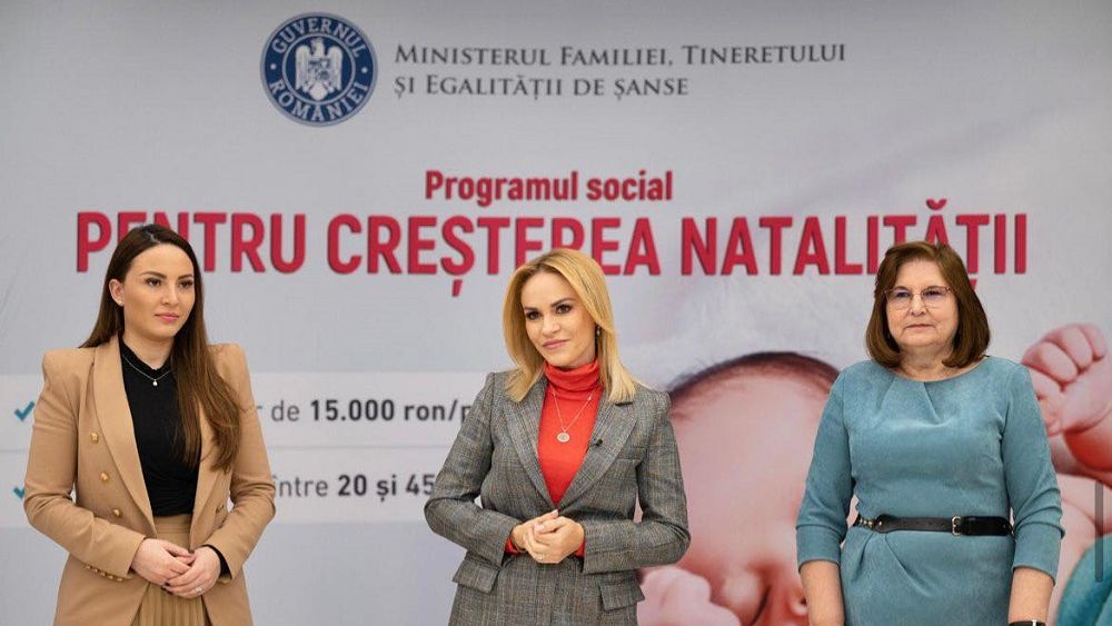 Drulă: Acum, că a plecat Gabriela Firea, este momentul ca premierul să desființeze și ministerul inutil creat pentru ea