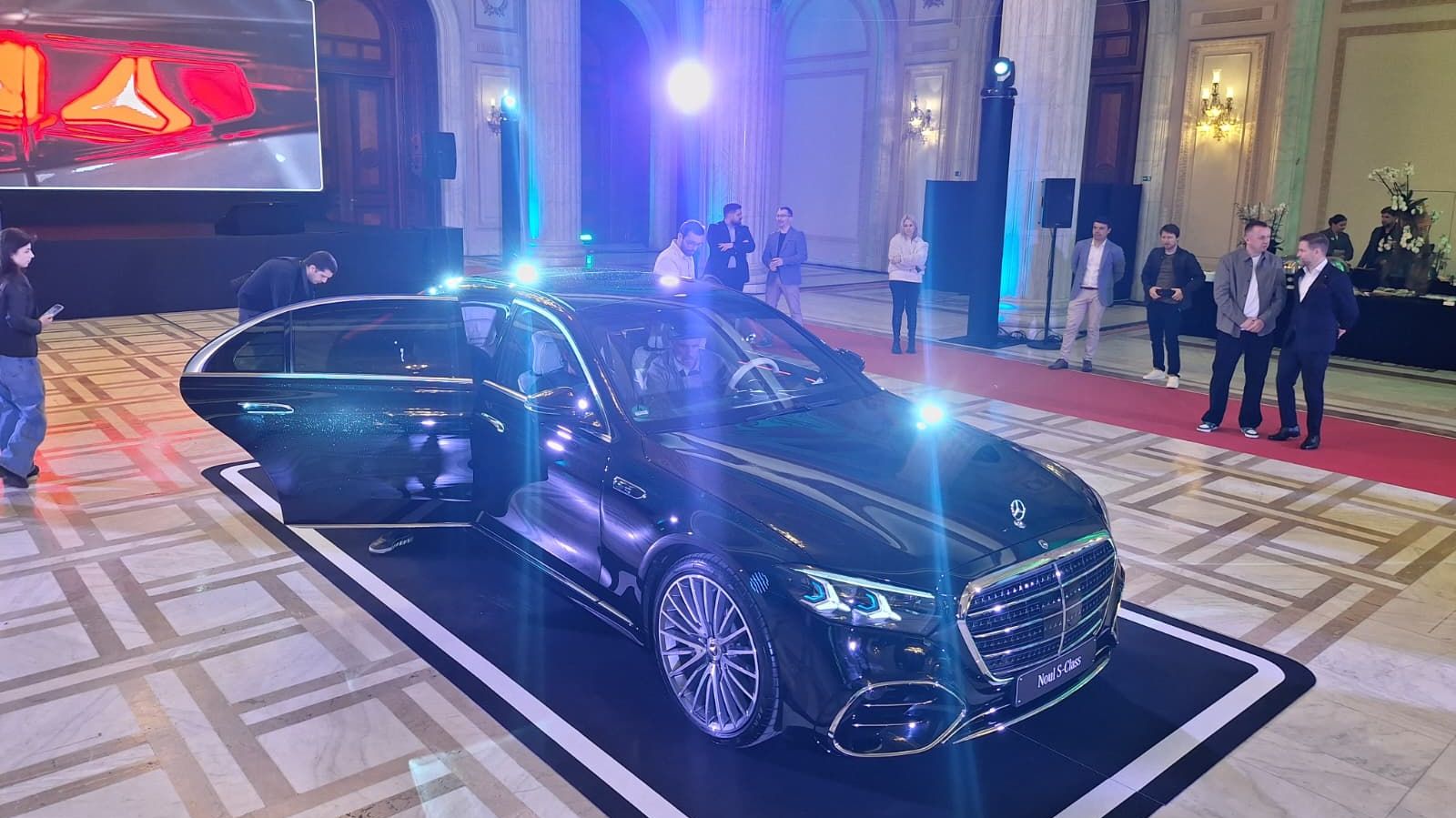 FOTO | Mercedes-Benz aduce în România versiunea facelift a Clasei S. Care sunt noutățile