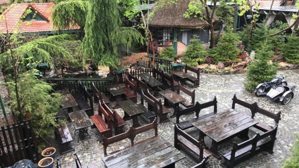 Sfarsitul unei ere. Clubul Piranha se inchide: In locul spatiilor verzi se va inalta un bloc