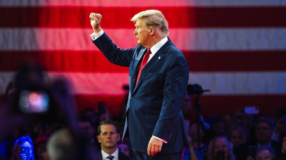 BREAKING NEWS | Noi focuri de armă în apropierea lui Donald Trump