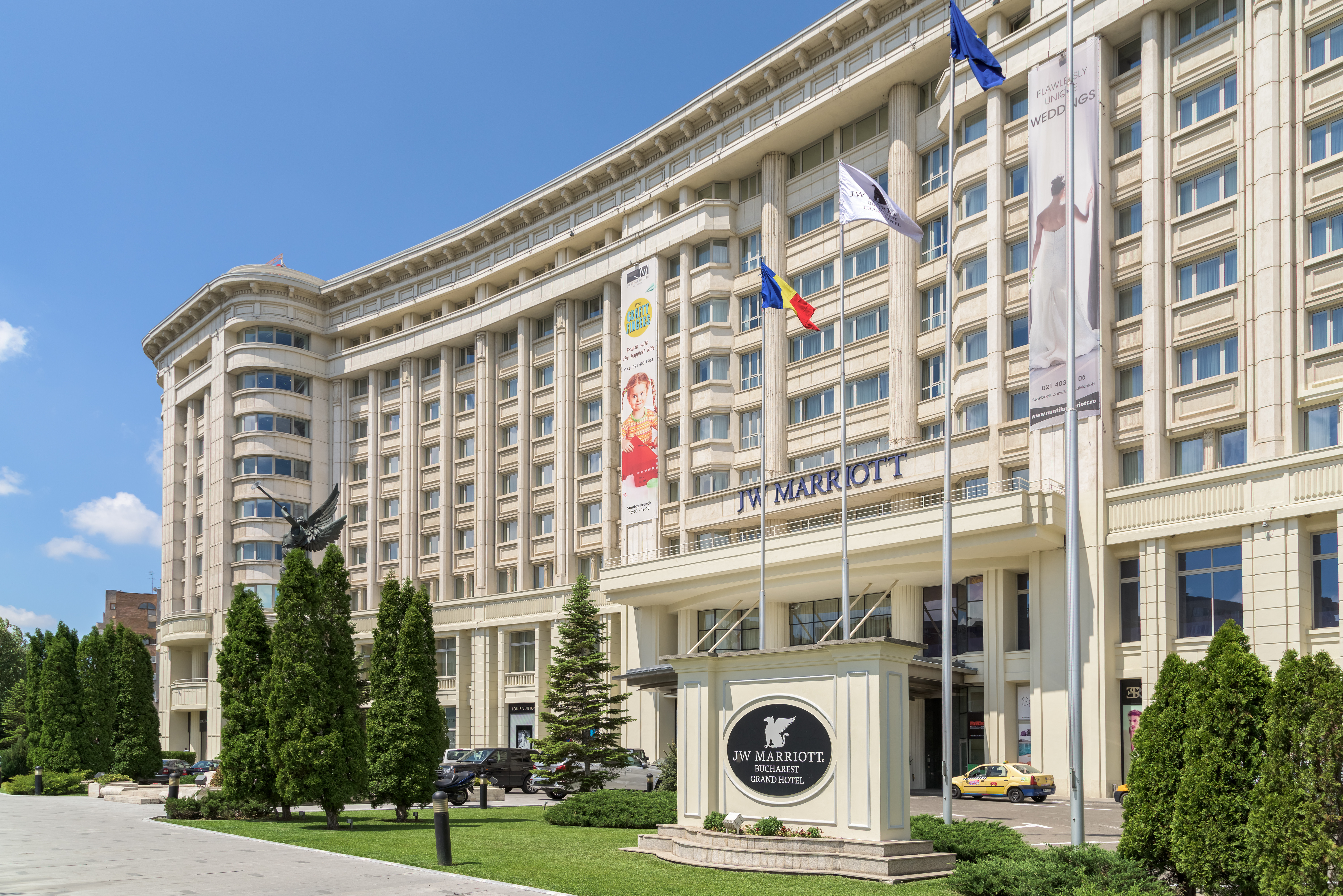Unul dintre cele mai mari lanțuri hoteliere din lume face concedieri. Marriott taie locuri de muncă la nivel global