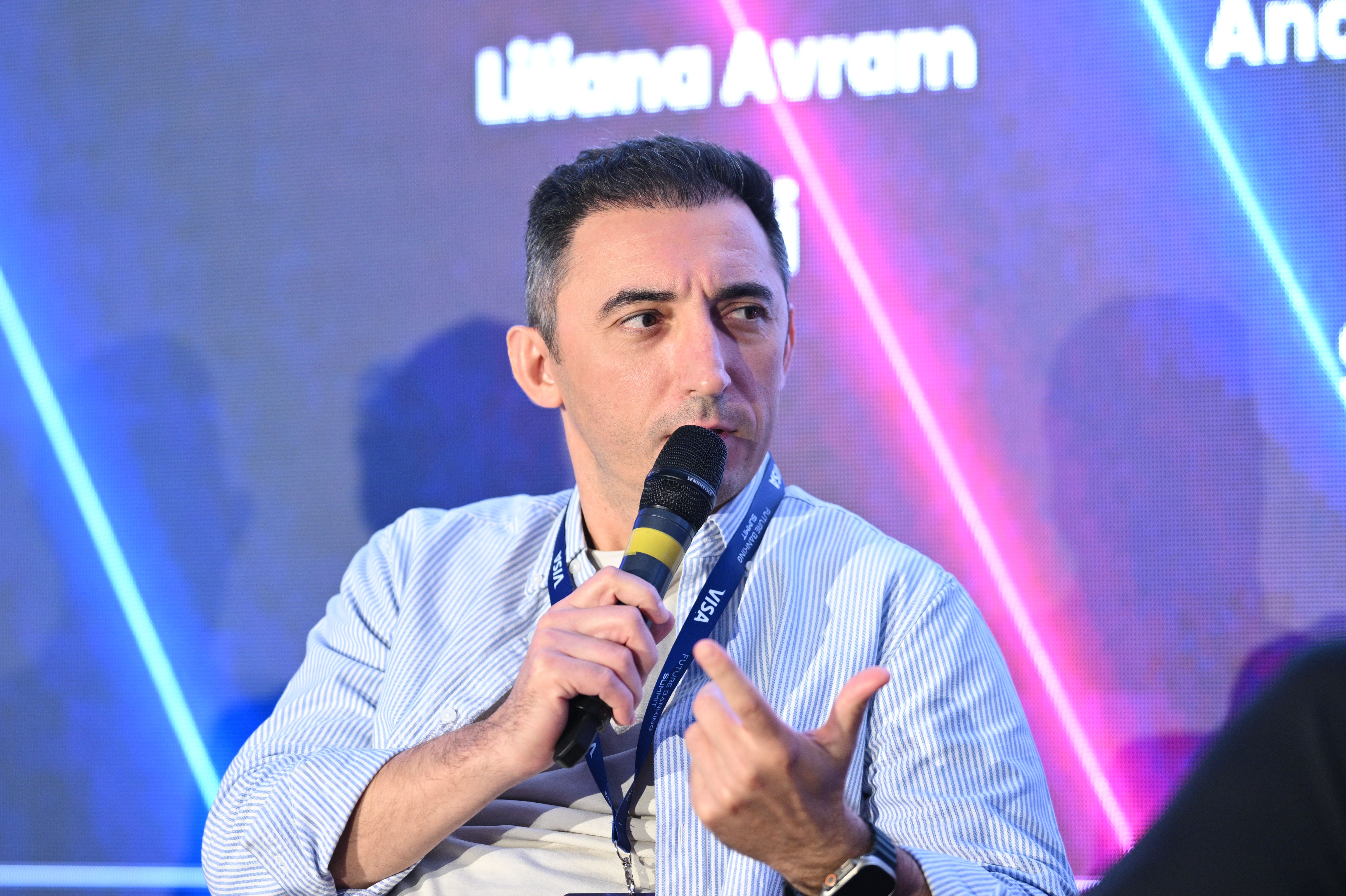 Cum folosește BCR inteligența artificială. Dan Cristea, Lead AI Innovation; Lumea încă nu înțelege ce înseamnă partea de agenți - Poza 3