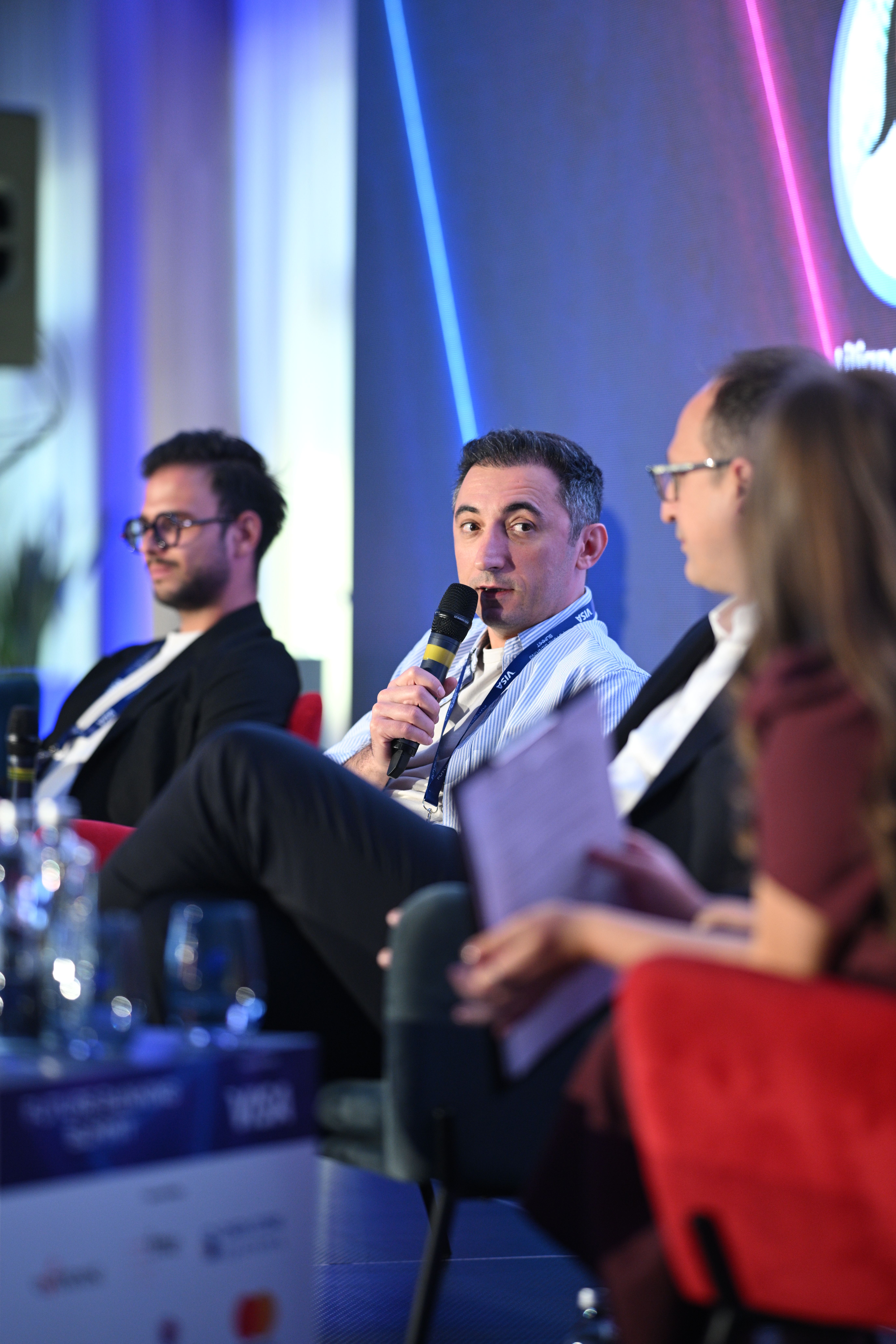 Cum folosește BCR inteligența artificială. Dan Cristea, Lead AI Innovation; Lumea încă nu înțelege ce înseamnă partea de agenți - Poza 1