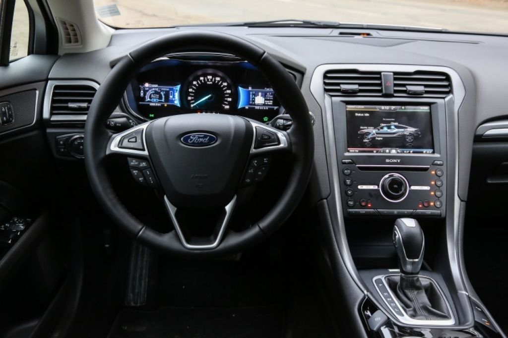 Ford Mondeo hibrid - Imagine 13