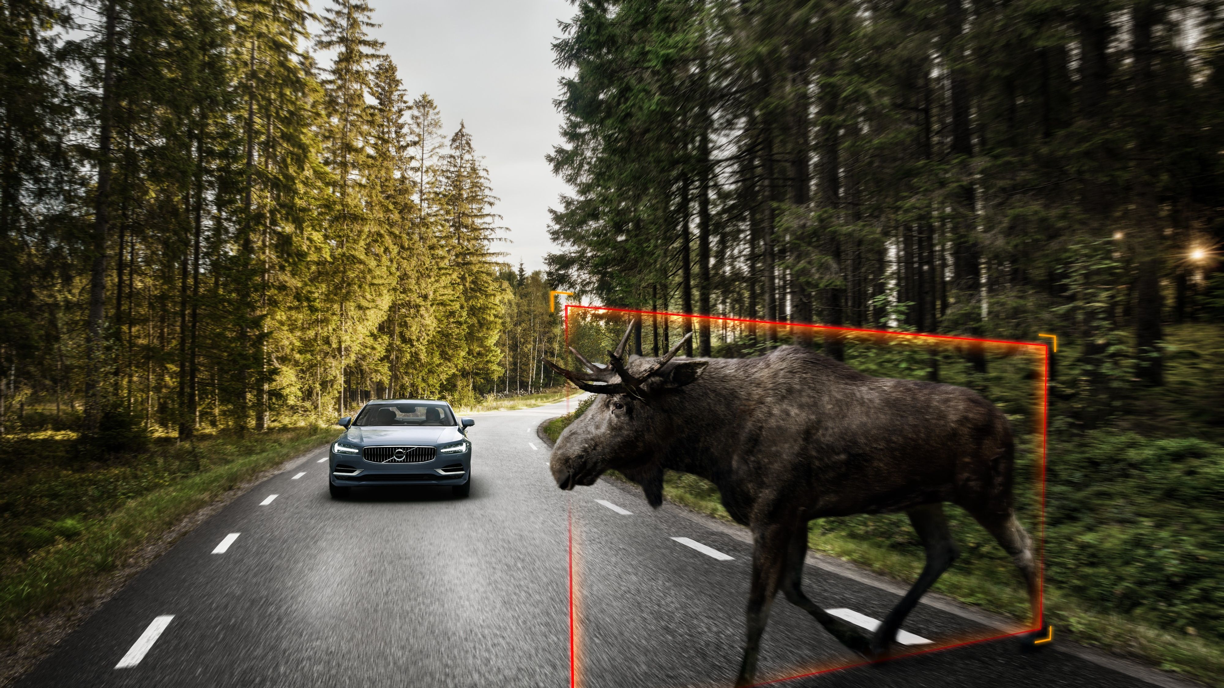 Volvo dezvaluie noua versiune a sedanului S90. Va fi fabricat in China