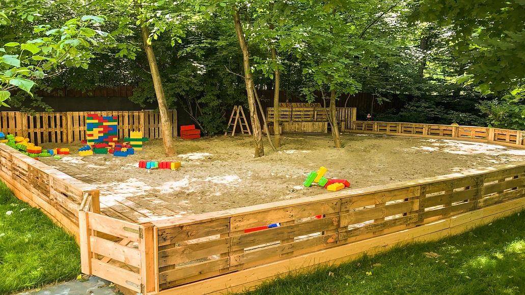 FOTO Grădinița privată care a investit 15.000 euro pentru a se redeschide pe 15 iunie