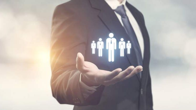 Editorial Madi Radulescu: Drumul de la sef la lider trece prin coaching