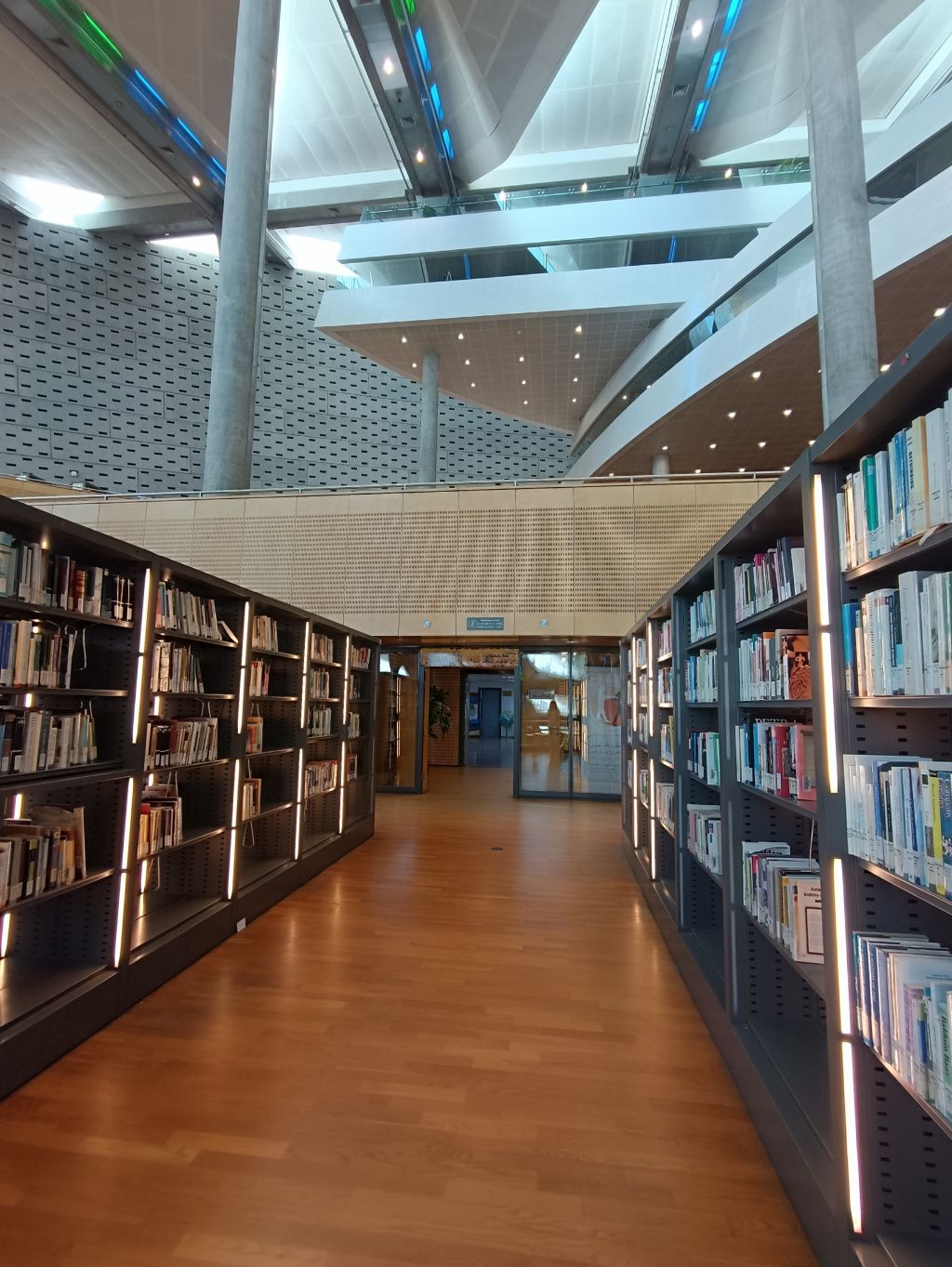 FOTOREPORTAJ din Alexandria, Egipt: O călătorie printre ruinele Farului pierdut și a bibliotecii - Imagine 31