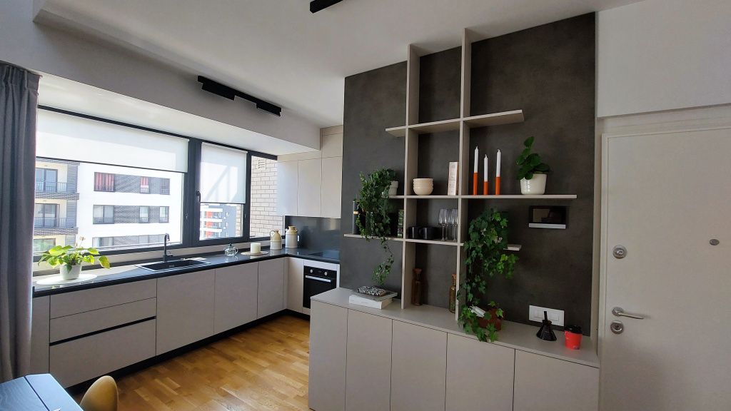 GALERIE FOTO | Cum arată un penthouse de 325.000 de euro dintr-un complex exclusivist din nordul Ca - Imagine 1