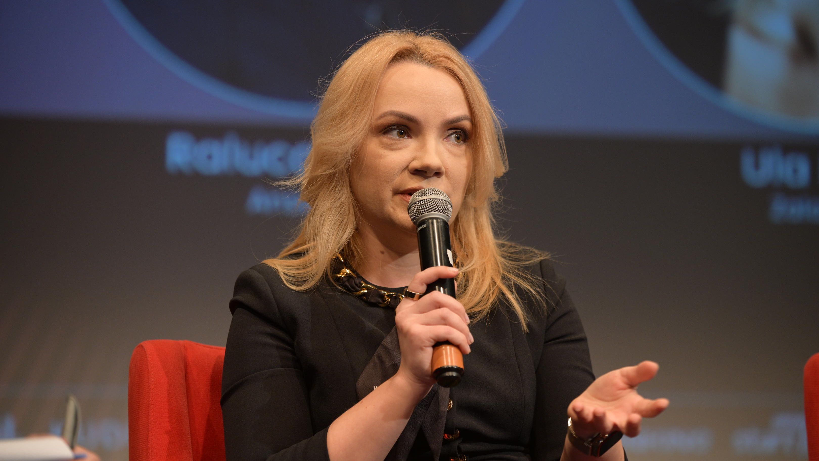 ecomTEAM Fashion Edition | Raluca Radu, Answear.ro: Retailerii de fashion chinezi pun o presiunea foarte mare pe jucătorii locali