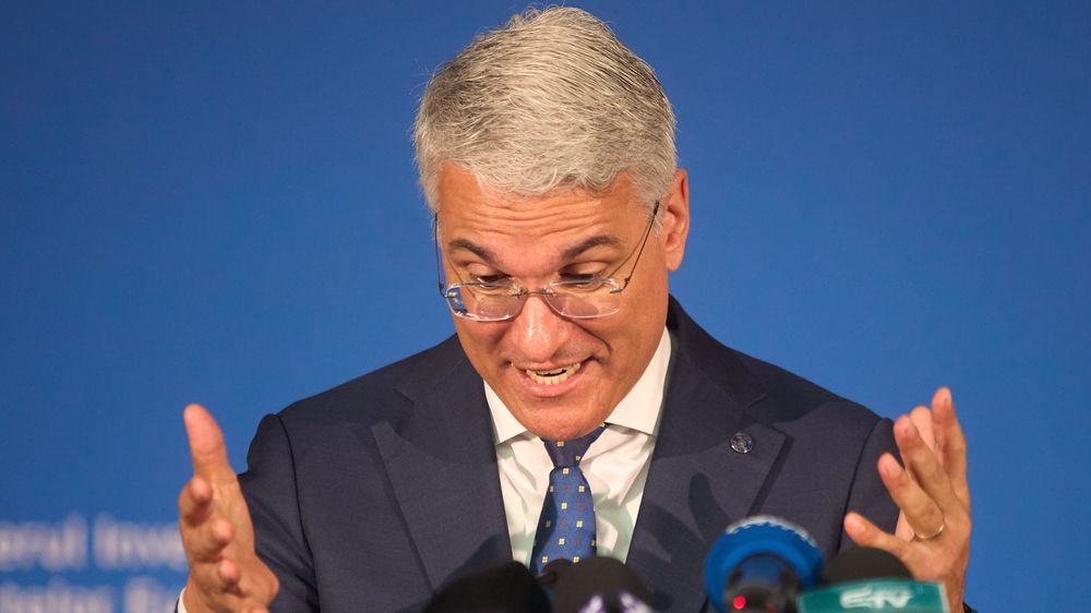 Legea salarizării aprinde tensiuni între PSD și ministrul Muncii: Manole cere amendamente, Pîslaru negociază la Bruxelles