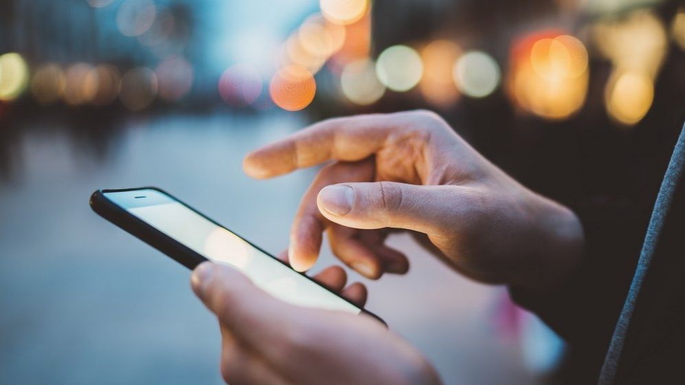 Studiu: COVID-19 a accelerat digitalizarea serviciilor bancare în România