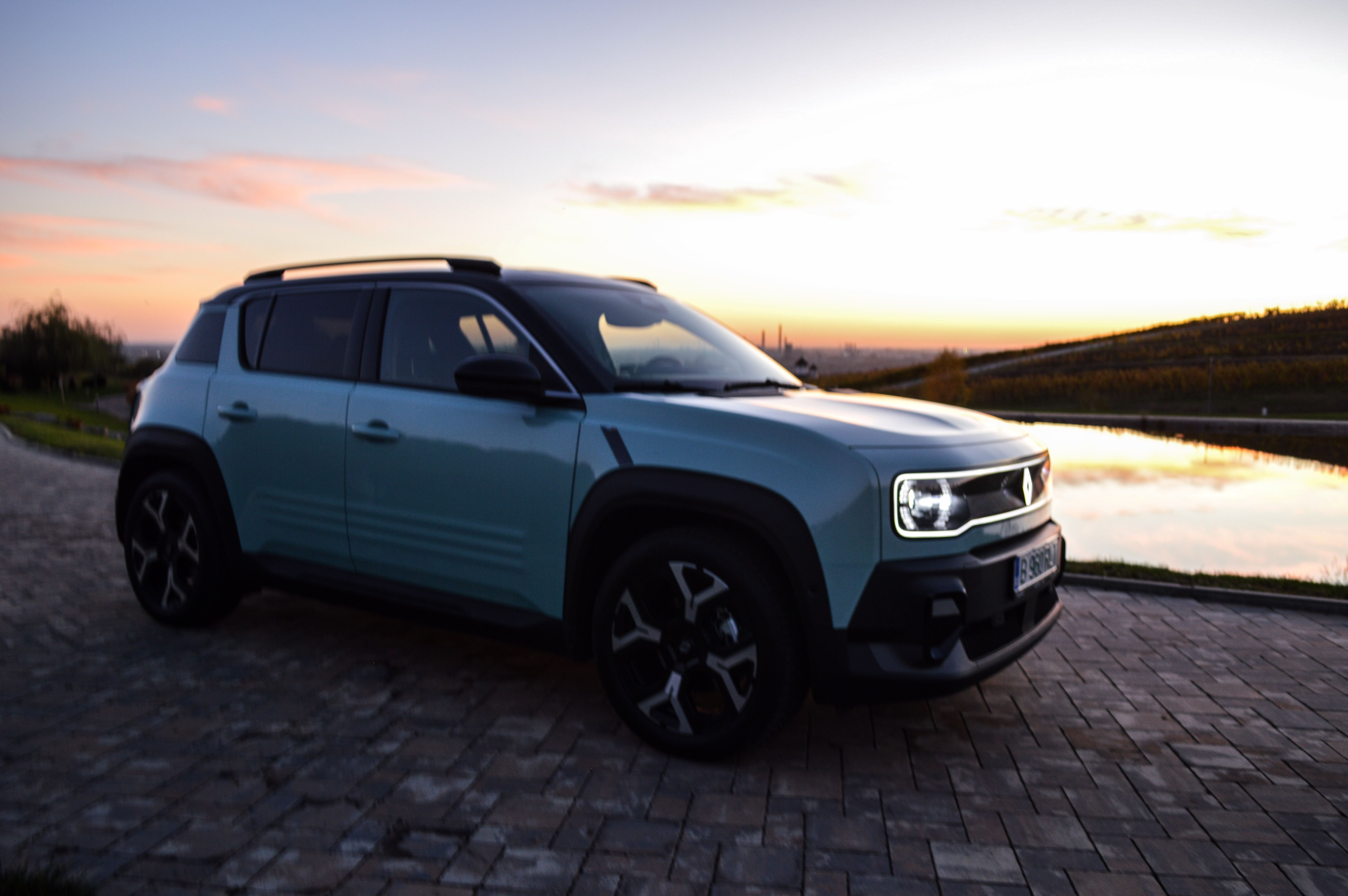 FOTO | Prim contact cu Renault Austral și Renault 4: Lumea nouă și lumea veche - Poza 52