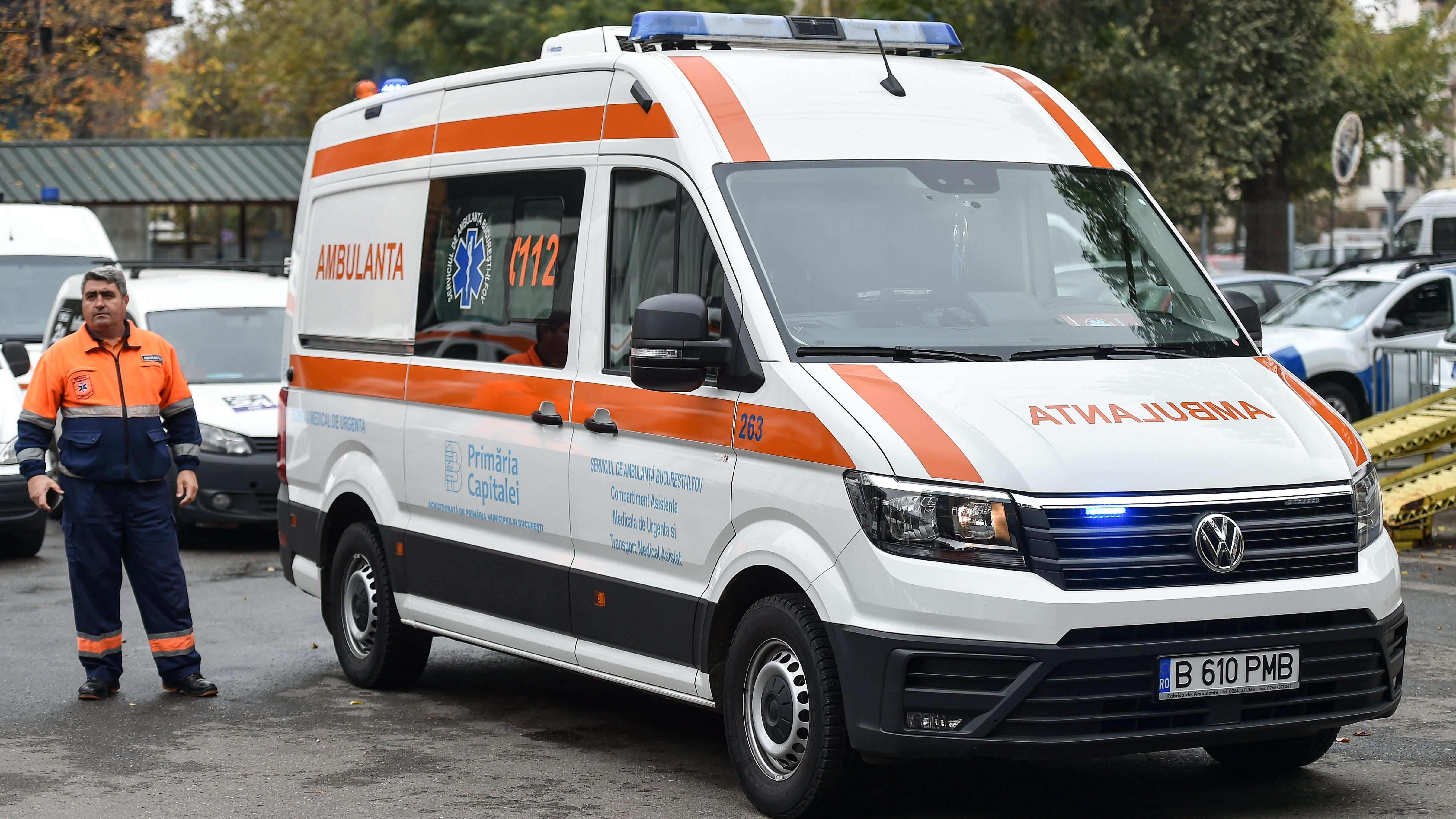 STS: Operatorii 112 au preluat peste 11 milioane de apeluri in 2019; aproape jumatate nu au fost urgente