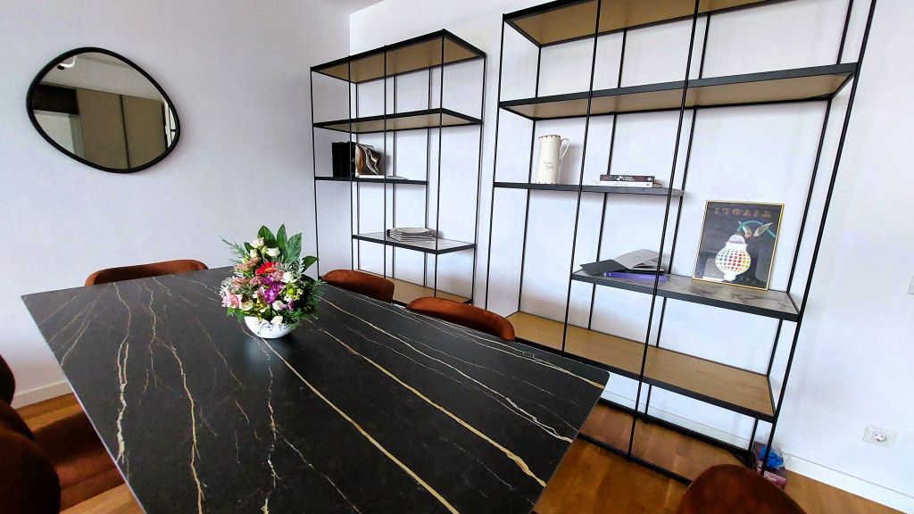 Cum arată un apartament nou cu două camere de 225.000 euro din centru Capitalei - Imagine 49