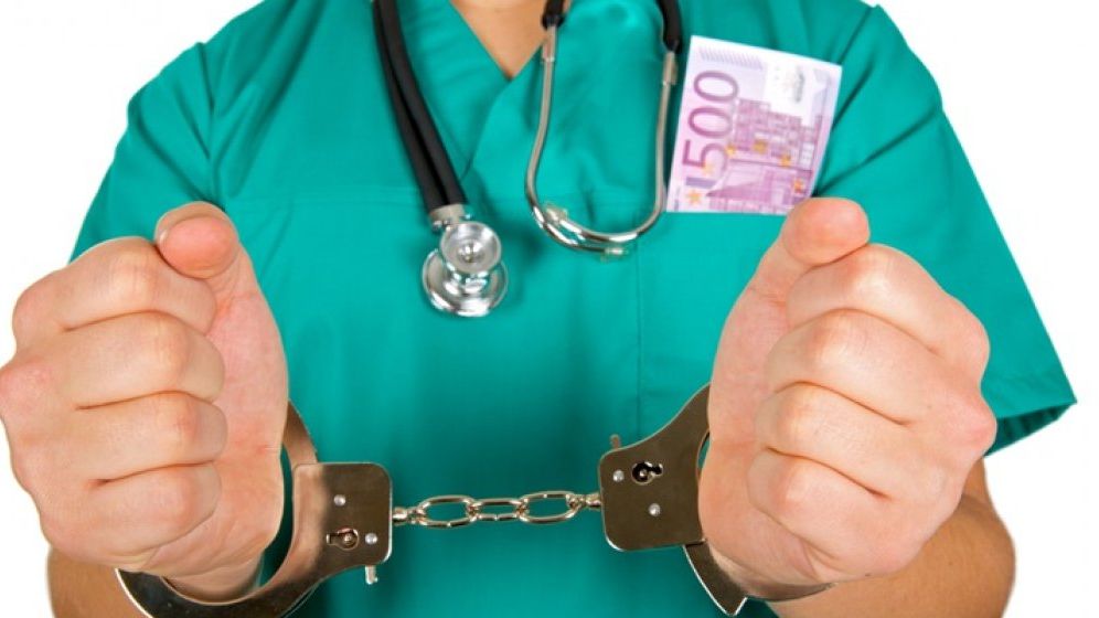 Florin Secureanu, fostul manager al Spitalului Malaxa, judecat pentru delapidarea a 9 milioane de lei, este balneolog la spitalul din Jibou