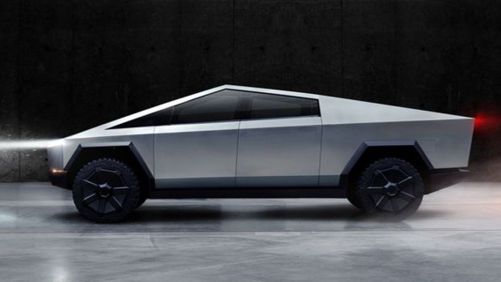 Tesla are peste 1 milion de rezervări pentru Cybertruck