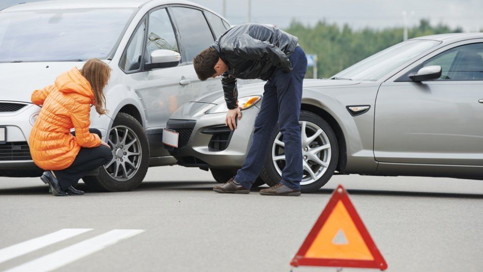 Asiguratorii se plâng că numărul de accidente rutiere și valoarea despăgubirilor sunt în creștere accelerată