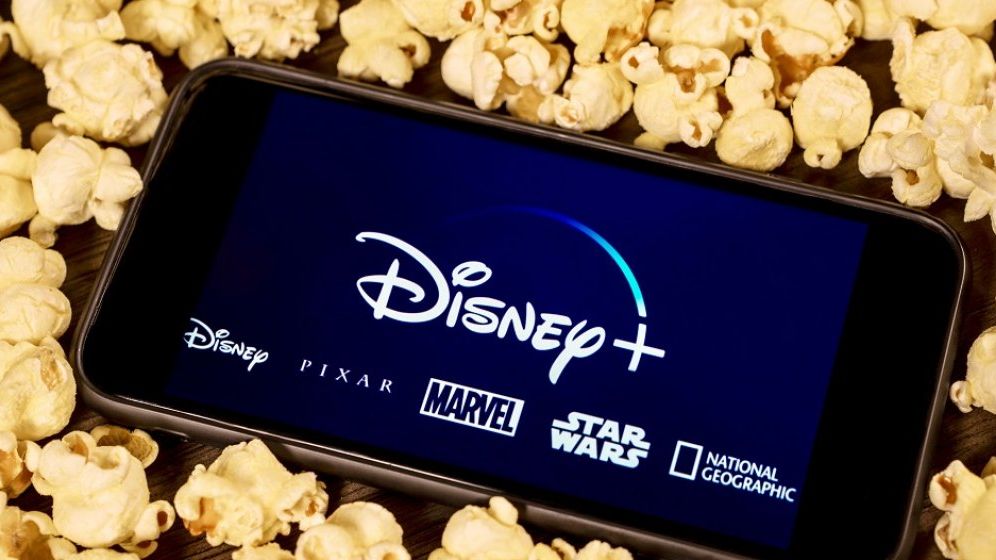 Apple și Disney se ceartă pe bani. Apple ia 15% lunar din abonamentele clienților Disney
