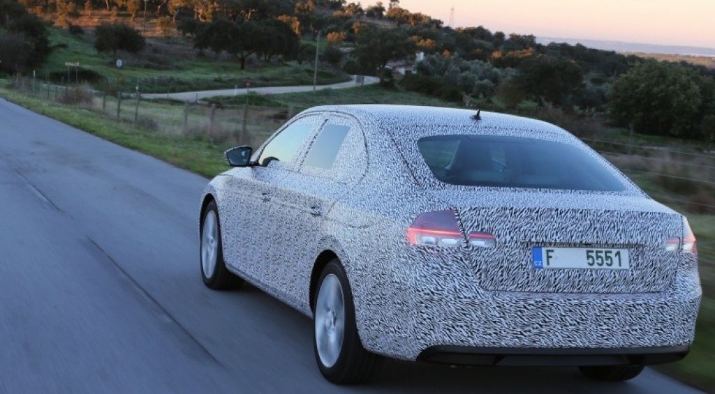 Skoda Superb - Imagine 5