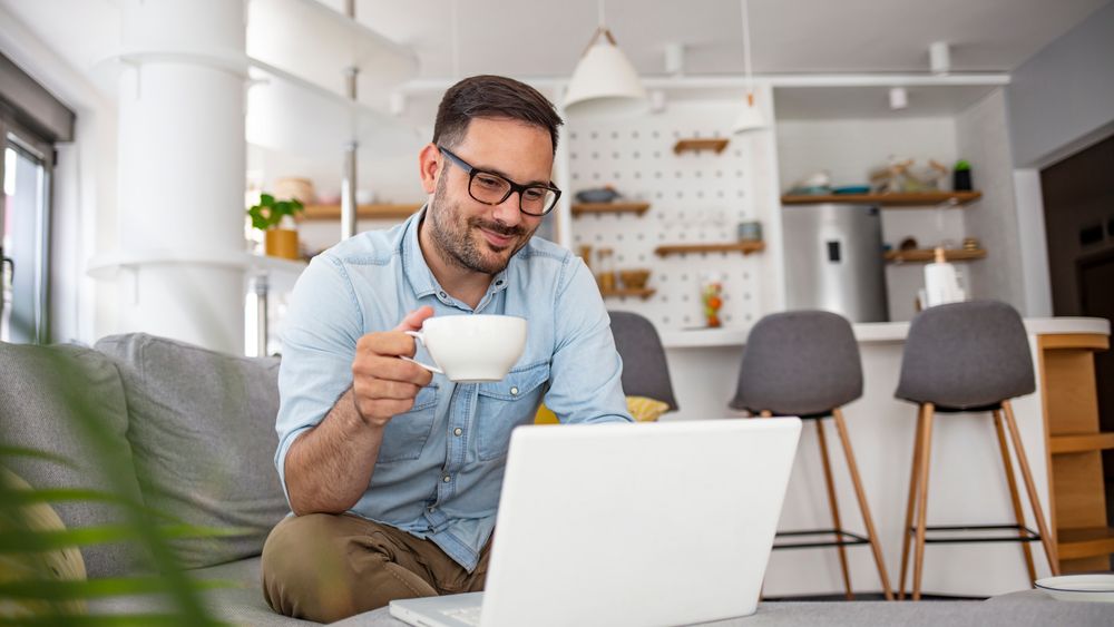 Cum știi dacă e rentabil să treci de la PFA la SRL și ce poți face pentru dezvoltarea afacerii tale