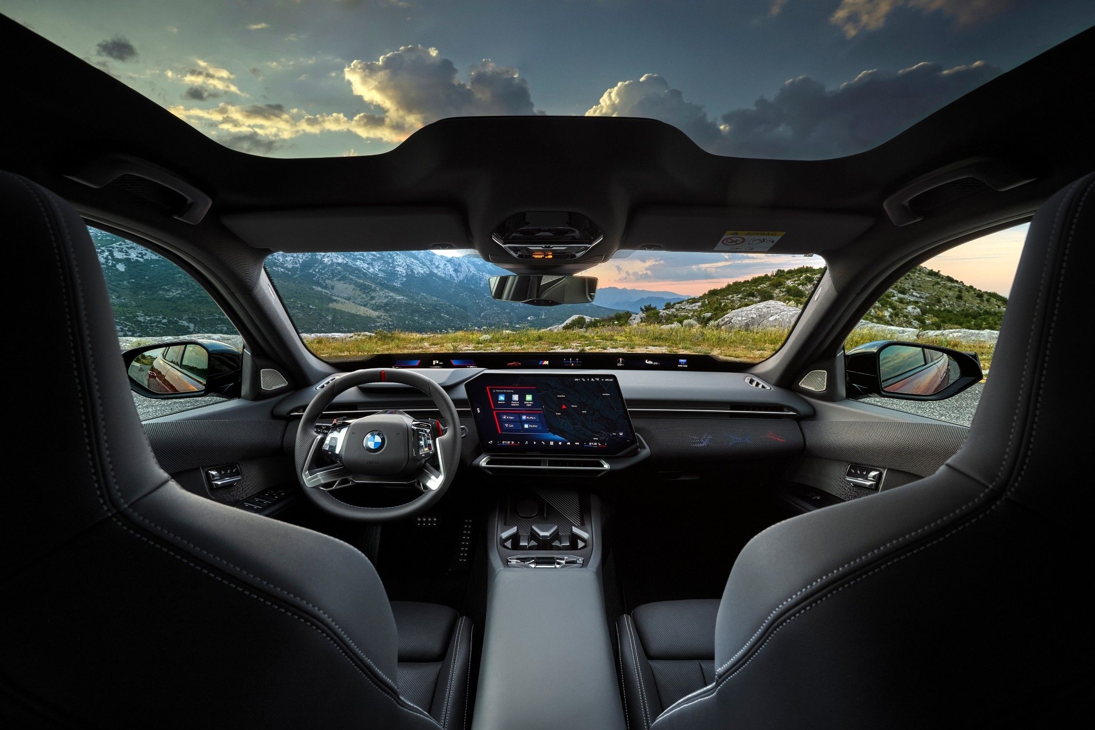 FOTO | BMW lansează noul Seria 3 cu motoare tradiționale, dar pe „rețeta” Neue Klasse - Poza 11