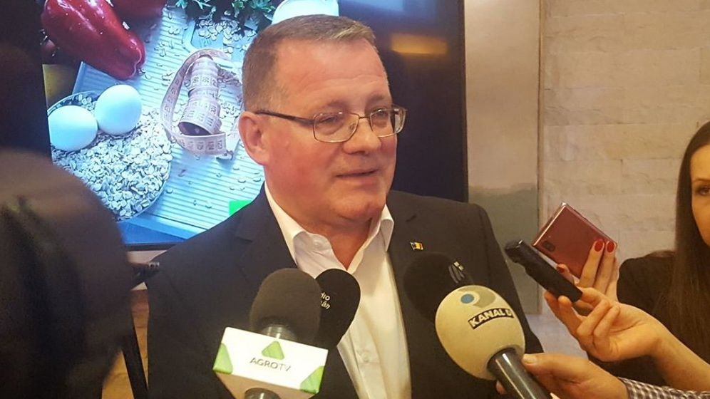 Ministrul Agriculturii: Suprafaţa calamitată de secetă este de 1,1 milioane de hectare