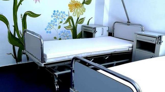 O mana de voluntari a schimbat o sectie de spital: Trebuie doar sa iti doresti