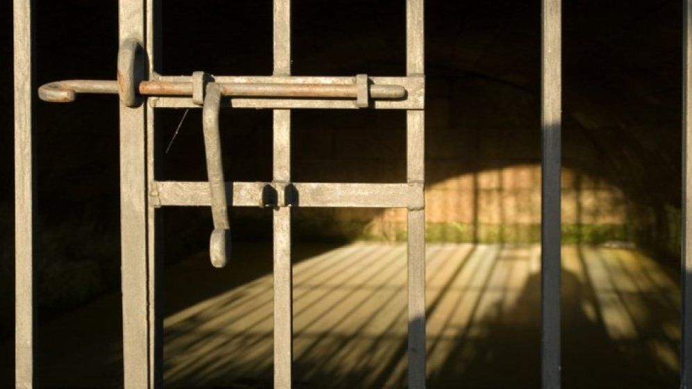 VeDem Just cere Parlamentului sa abroge Legea recursului compensatoriu: "Romania a devenit o tara nesigura"