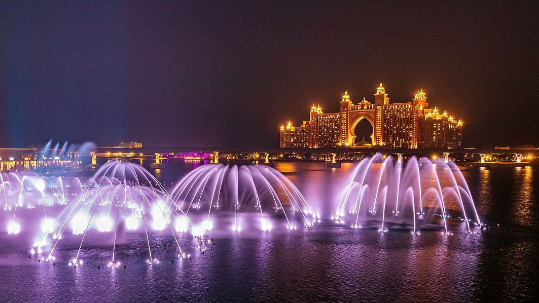 Cea mai mare fântână din lume a fost construită în Dubai